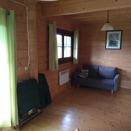 Nad Jeziorem Roznowskim - *