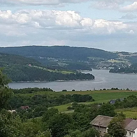 Nyaraló Nad Jeziorem Roznowskim -