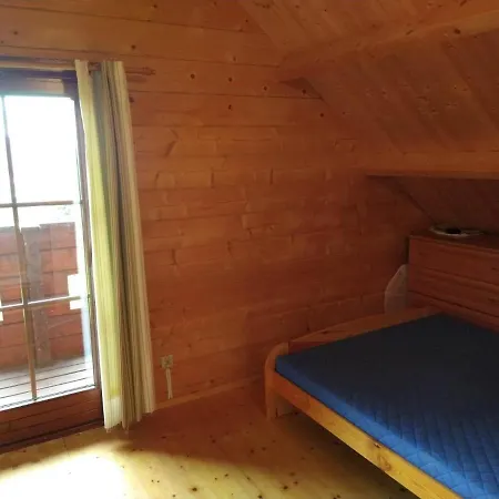 Nad Jeziorem Roznowskim - Nyaraló *